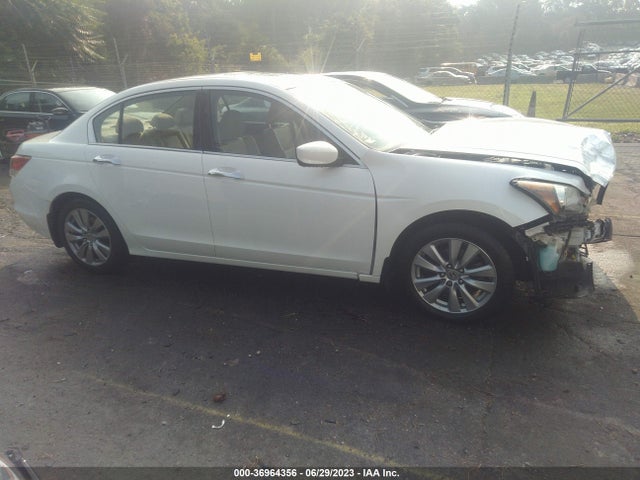 2011 HONDA ACCORD SDN EX-L VIN: 1HGCP3F82BA026394