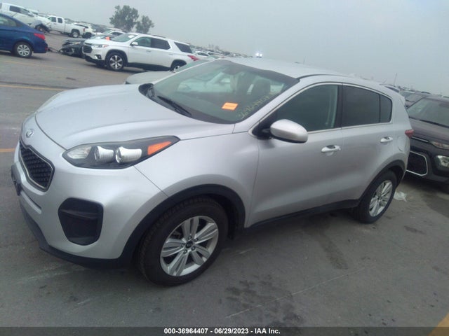 2018 KIA SPORTAGE LX VIN: KNDPM3AC5J7306004