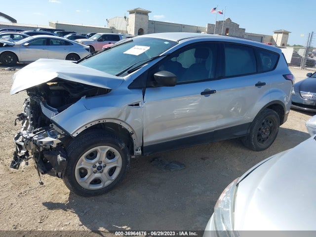 Ford ESCAPE S 2017 1FMCU0F70HUE47174 Image 2