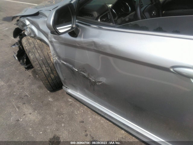 Toyota CAMRY SE 2020 4T1G11AK2LU924370 Image 4