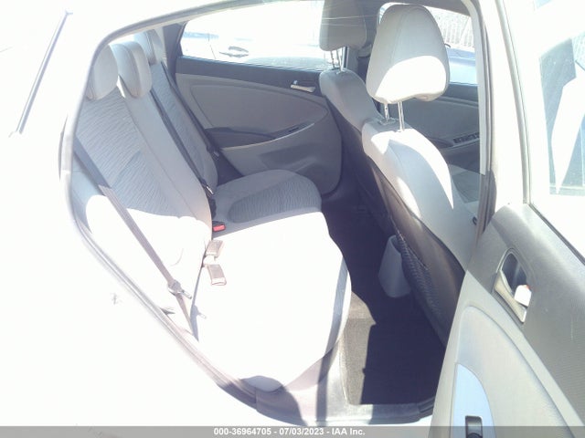 2016 HYUNDAI ACCENT SE VIN: KMHCT4AE1GU964272