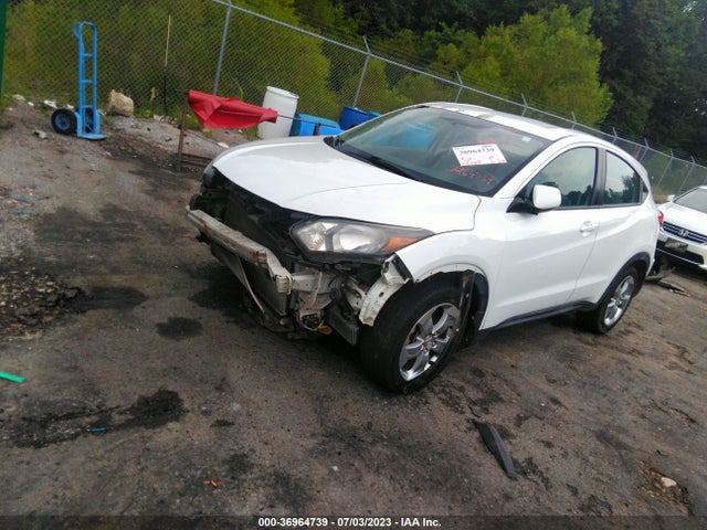 Honda HR-V LX 2017 3CZRU5H39HM704224 Image 2