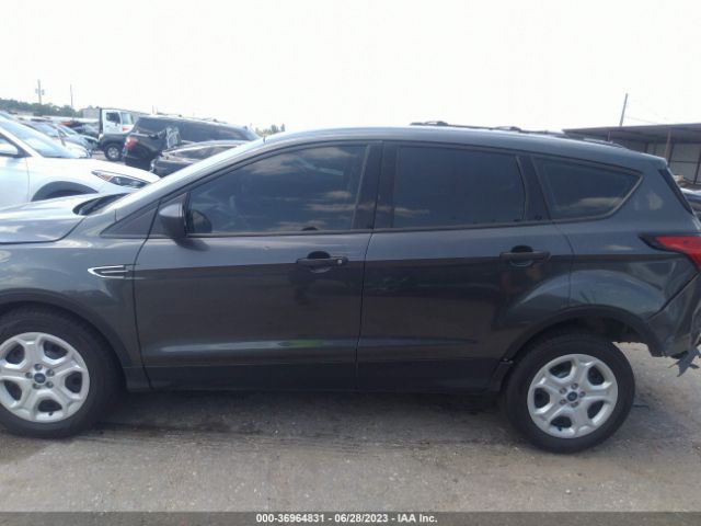 1FMCU0F70KUC52229 Ford ESCAPE S