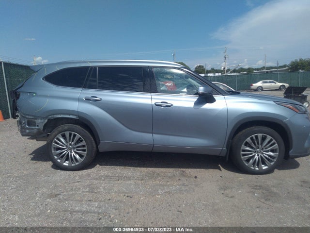 Toyota Highlander Platinum 2021 5TDFZRBH8MS124057 Image 5