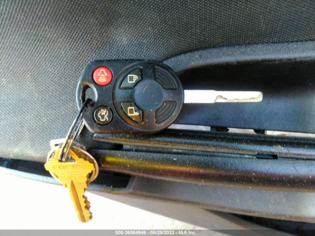 1FADP3K29FL210879 Ford FOCUS SE