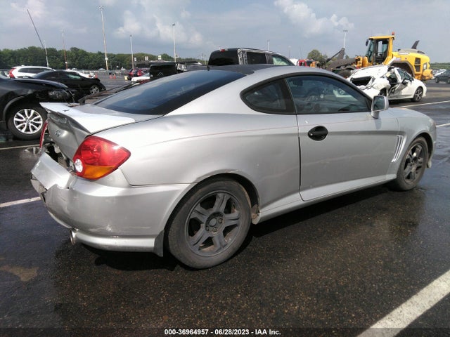 2003 HYUNDAI TIBURON GT VIN: KMHHN65F63U055131