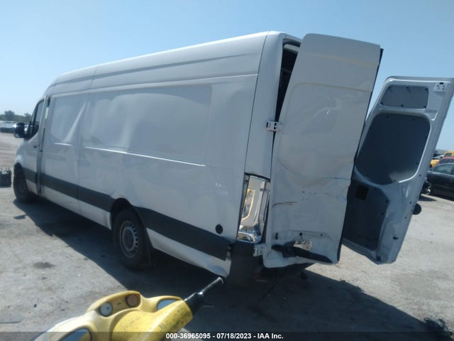 2021 Freightliner Sprinter, VIN: W2Y4EDHYXMT060004