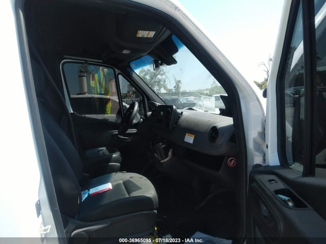 2021 Freightliner Sprinter, VIN: W2Y4EDHYXMT060004