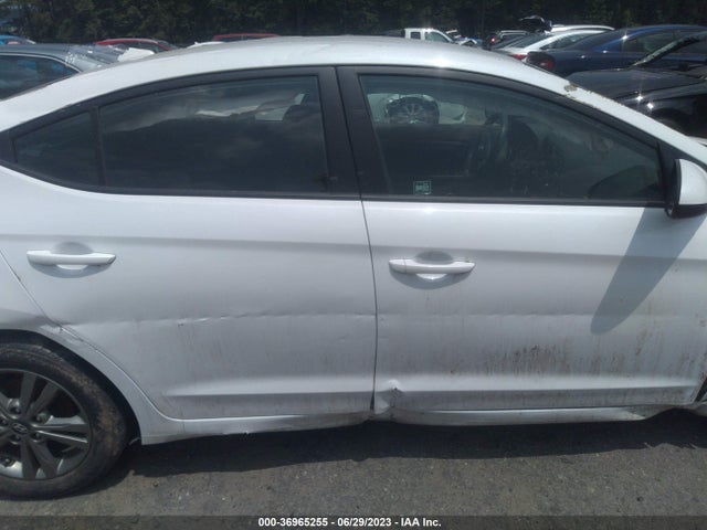 Hyundai ELANTRA SEL 2018 5NPD84LF7JH321880 Image 14