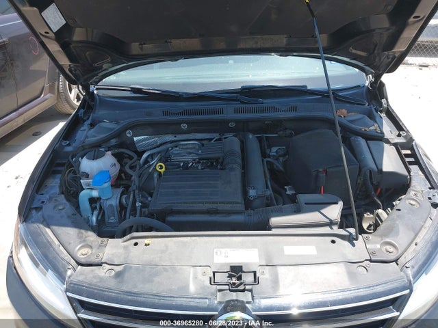 3VW167AJ8HM315086 Volkswagen Jetta 1.4t S