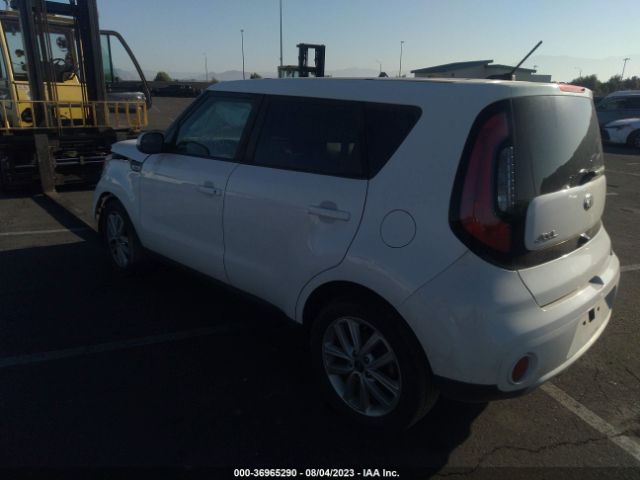 KNDJP3A54J7577621 KIA SOUL +