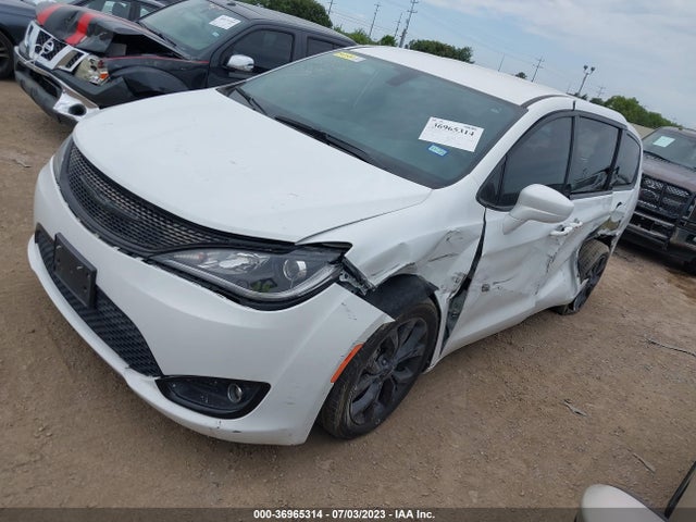 2C4RC1FG1LR245943 Chrysler Pacifica Touring