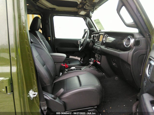 1C4HJXEG3MW605924 Jeep Wrangler Unlimited Sahara Altitude