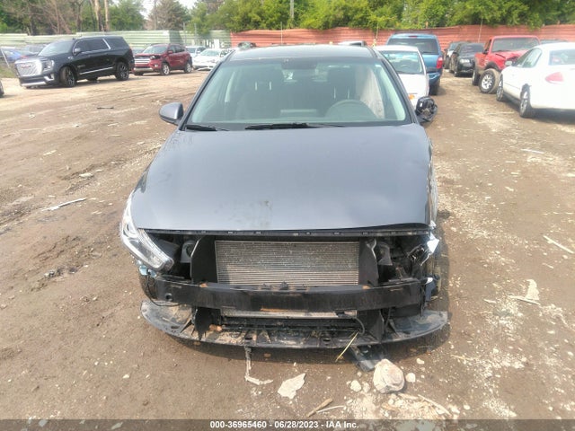 2018 HYUNDAI ELANTRA GT VIN: KMHH35LE4JU074560