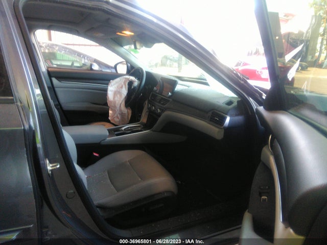 2018 HONDA ACCORD SEDAN TOURING 2.0T VIN: 1HGCV2F94JA021186