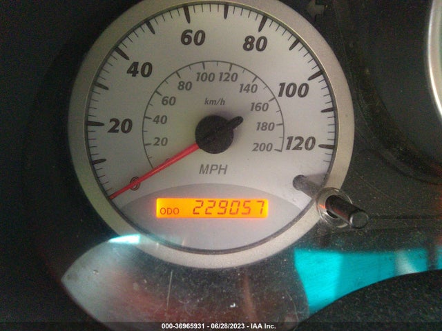 2005 TOYOTA RAV4 VIN: JTEHD20V450046710
