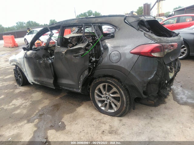 Hyundai TUCSON SEL 2018 KM8J3CA46JU752211 Image 3