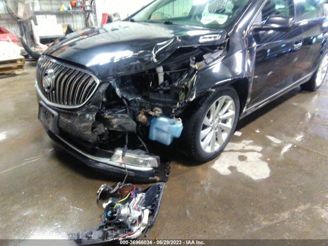 1G4GA5GRXEF220484 Buick Lacrosse Base