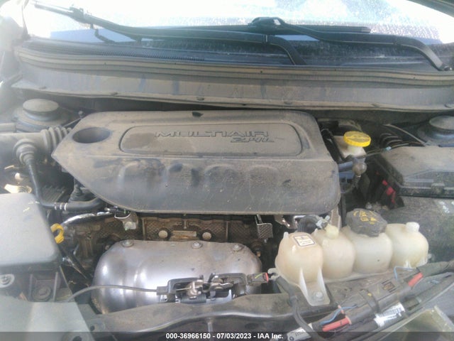 1C4PJLCB3KD469637 Jeep Cherokee Latitude