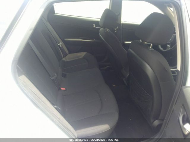 5XXGT4L30KG279602 KIA Optima Lx