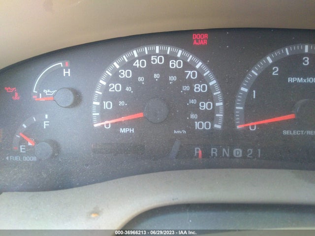 2000 FORD EXPEDITION XLT VIN: 1FMPU16L0YLC08962