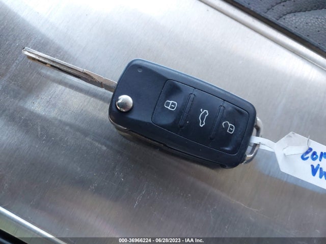 1VWAS7A30EC121081 Volkswagen Passat Wolfsburg Ed