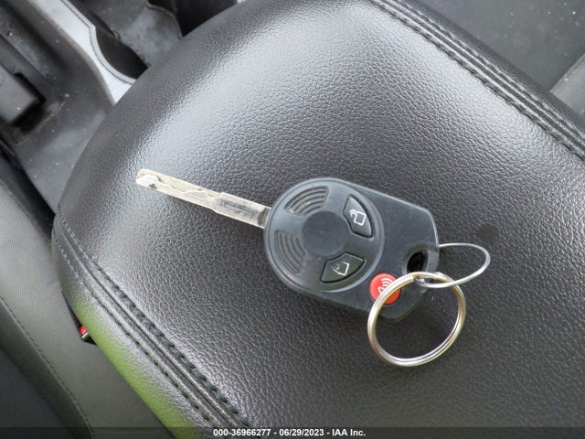 2013 FORD ESCAPE S VIN: 1FMCU0F76DUA33827