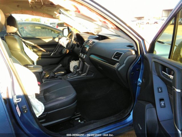 JF2SJGWC5HH500556 Subaru Forester Touring