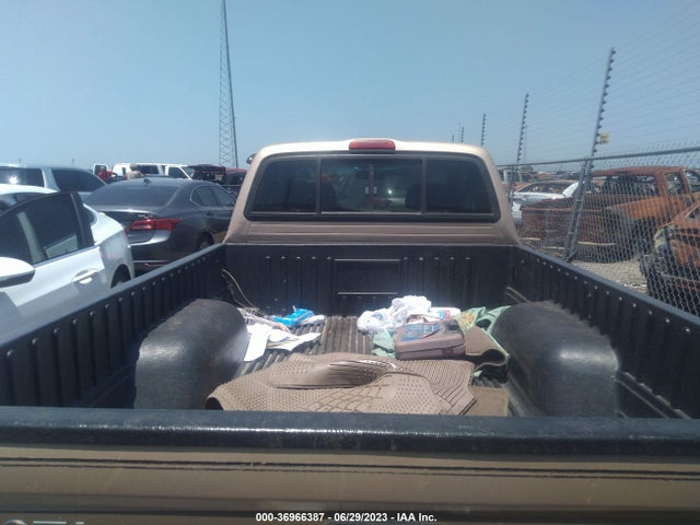 1999 TOYOTA TACOMA VIN: 4TAWN72NXXZ532757