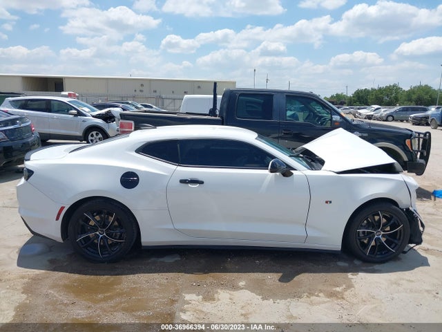 Chevrolet Camaro 1lt 2019 1G1FB1RX0K0143200 Image 14