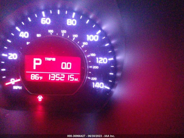 KNDJN2A29F7201381 KIA Soul Base