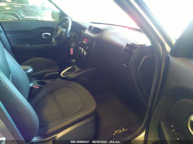 KNDJN2A29F7201381 KIA Soul Base