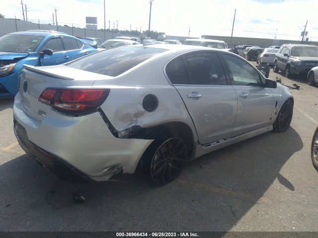 Chevrolet SS 2015 6G3F15RW5FL112072 Image 4