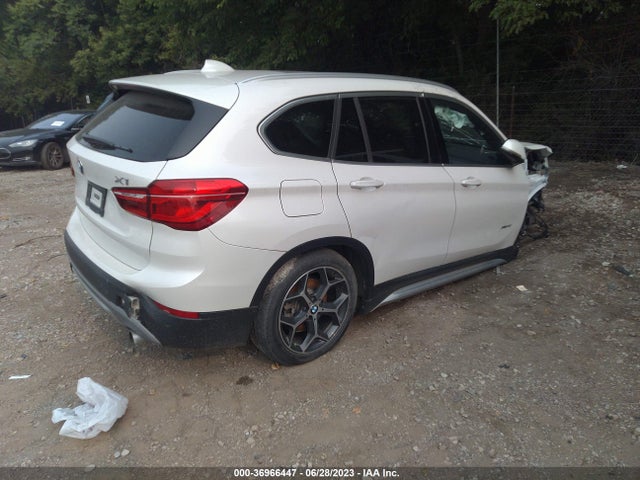 WBXHT3C3XH5F68004 BMW X1 Xdrive28i