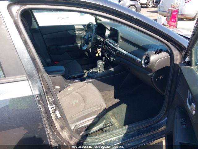 3KPF24AD5KE118066 KIA Forte Lxs