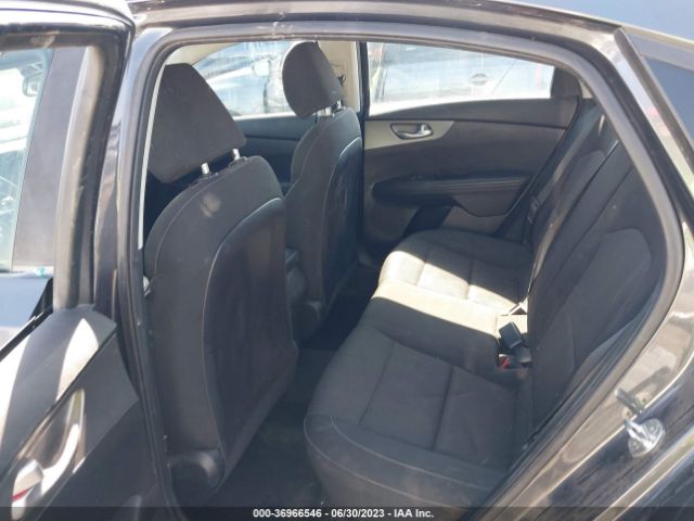 3KPF24AD5KE118066 KIA Forte Lxs