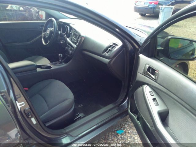 KNAGM4A76F5619216 KIA Optima Lx