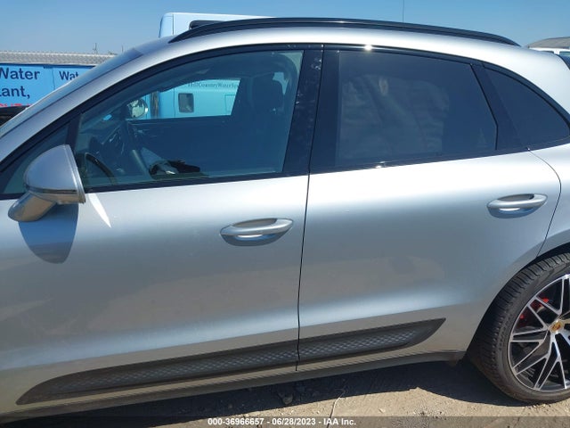 2022 Porsche Macan, VIN: WP1AG2A55NLB20452