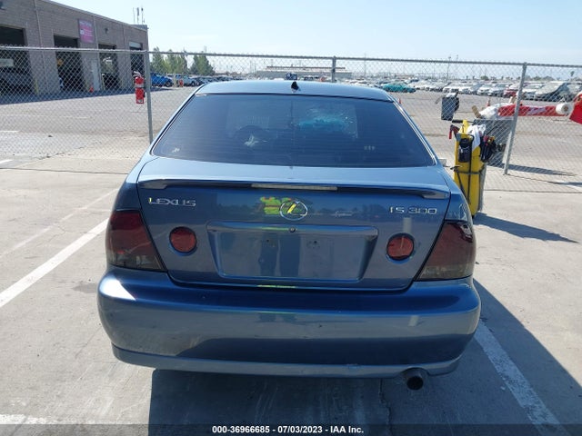 2005 LEXUS IS 300 SPORT VIN: JTHBD192950099172