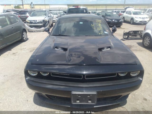 2C3CDZBG0FH711657 Dodge Challenger Sxt Plus