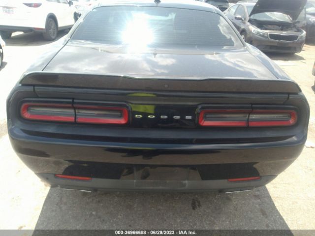 2C3CDZBG0FH711657 Dodge Challenger Sxt Plus
