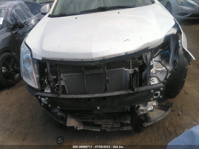 2013 CADILLAC SRX PERFORMANCE COLLECTION VIN: 3GYFNDE32DS637826