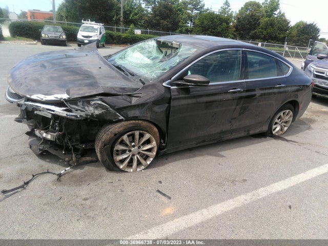 Chrysler 200 C 2015 1C3CCCCB8FN549609 Image 2
