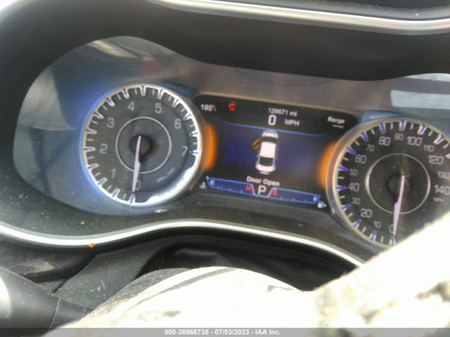 Chrysler 200 C 2015 1C3CCCCB8FN549609 Image 7