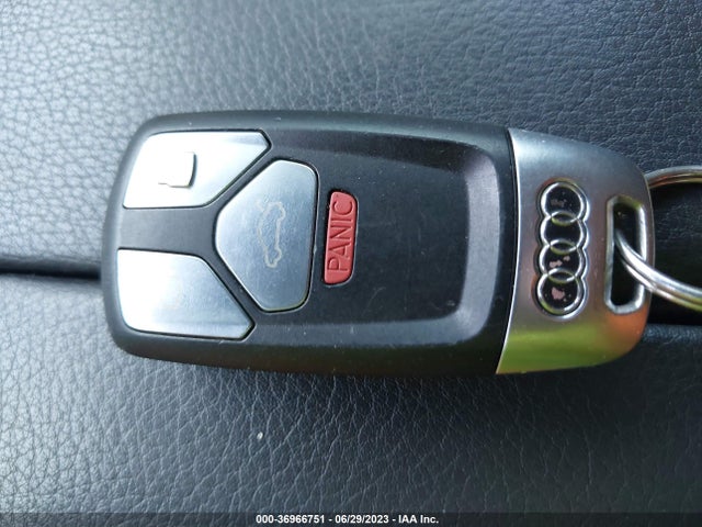 WA1LHAF77HD051221 Audi Q7 Premium Plus