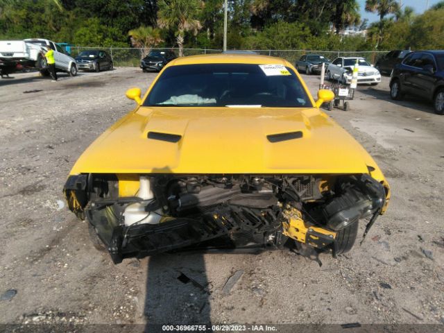 2C3CDZAG5HH640573 Dodge Challenger Sxt