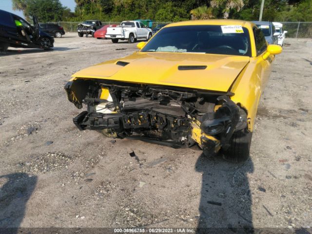 2C3CDZAG5HH640573 Dodge Challenger Sxt