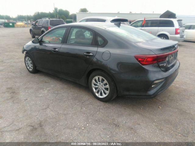 3KPF24AD2ME325131 KIA FORTE FE