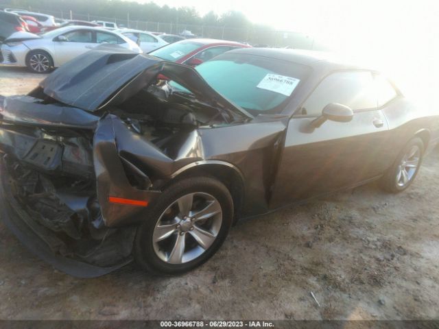 2C3CDZAGXFH865021 Dodge Challenger Sxt