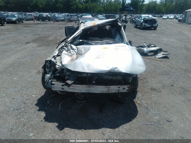 2020 TOYOTA COROLLA SE/NIGHTSHADE VIN: 5YFS4RCE3LP025543
